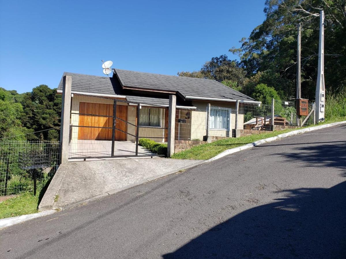 Linda Casa Proximo Ao Portico De Gramado Vila Exterior foto